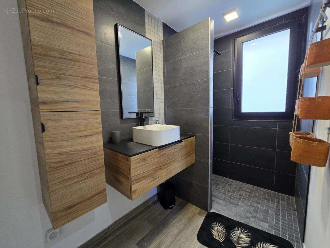 Maison à LA POSSESSION