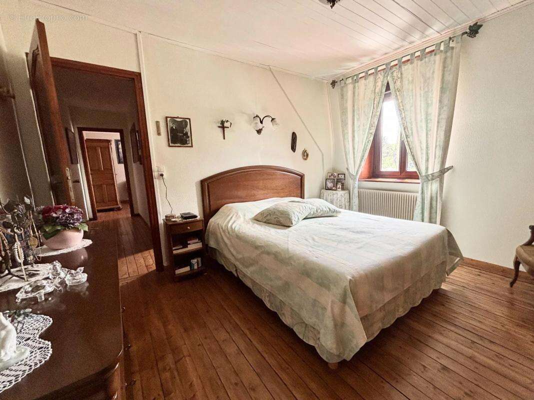 Maison à NEUVILLE-SAINT-VAAST