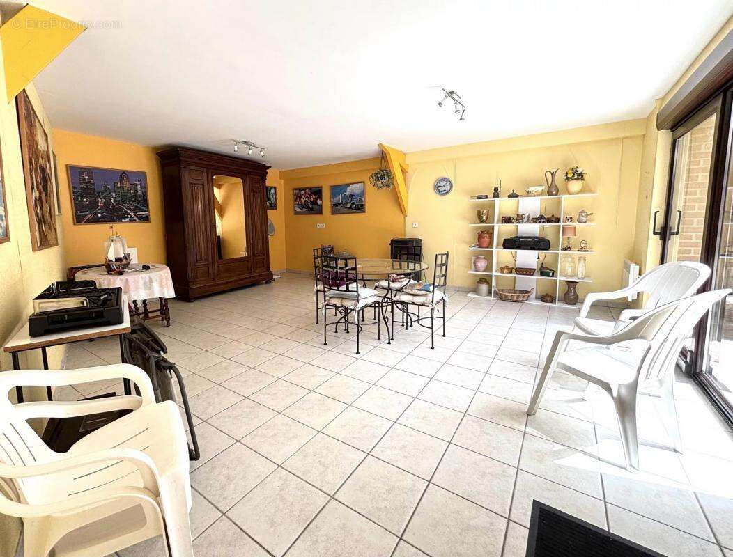 Maison à NEUVILLE-SAINT-VAAST