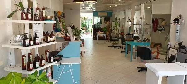 Commerce à LA GRANDE-MOTTE