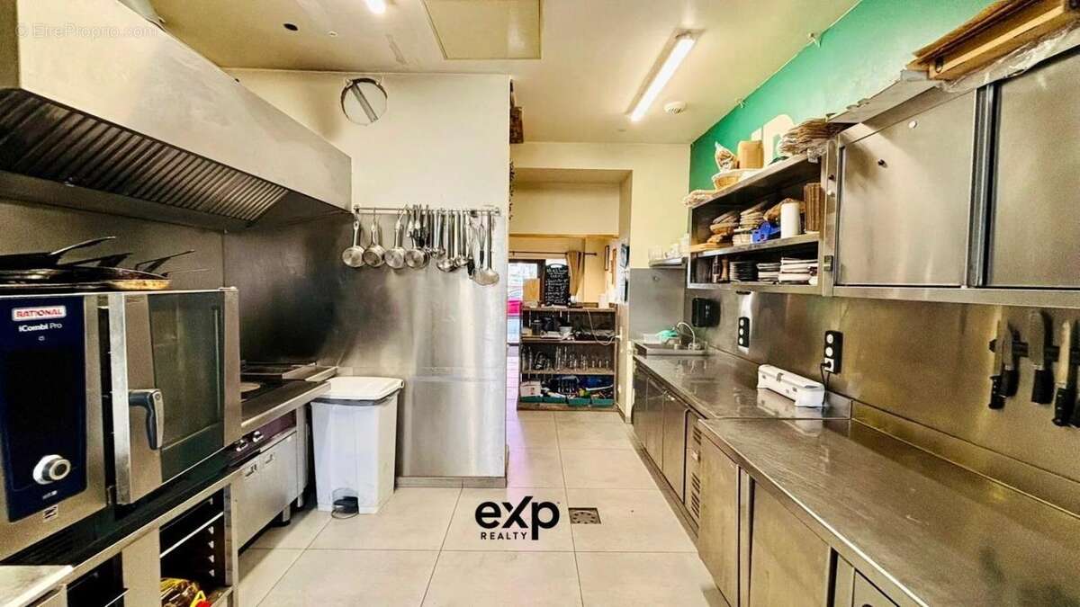 Commerce à AIX-LES-BAINS