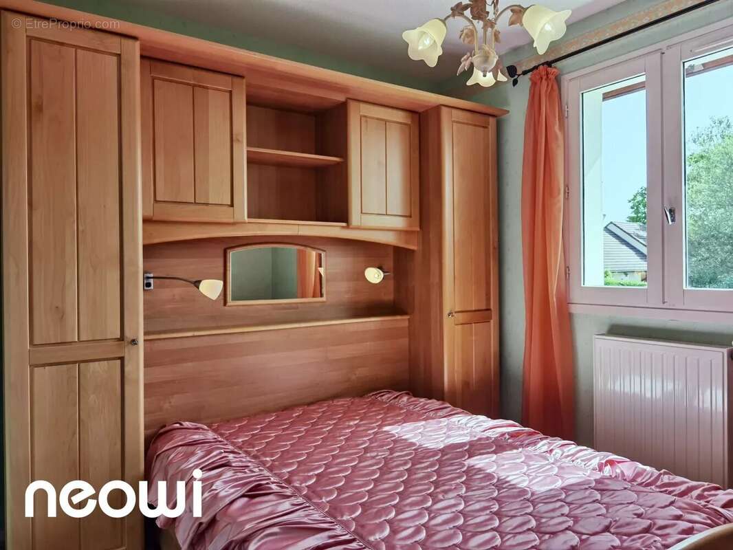 Maison à SANSAC-DE-MARMIESSE