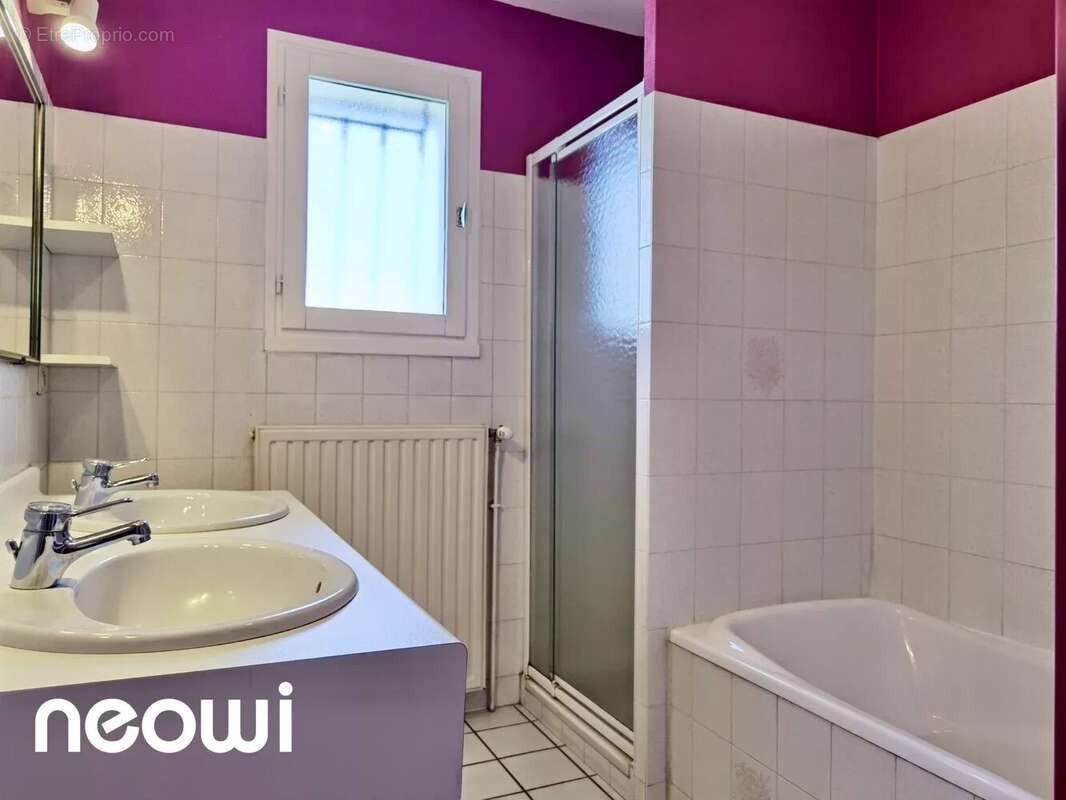 Maison à SANSAC-DE-MARMIESSE