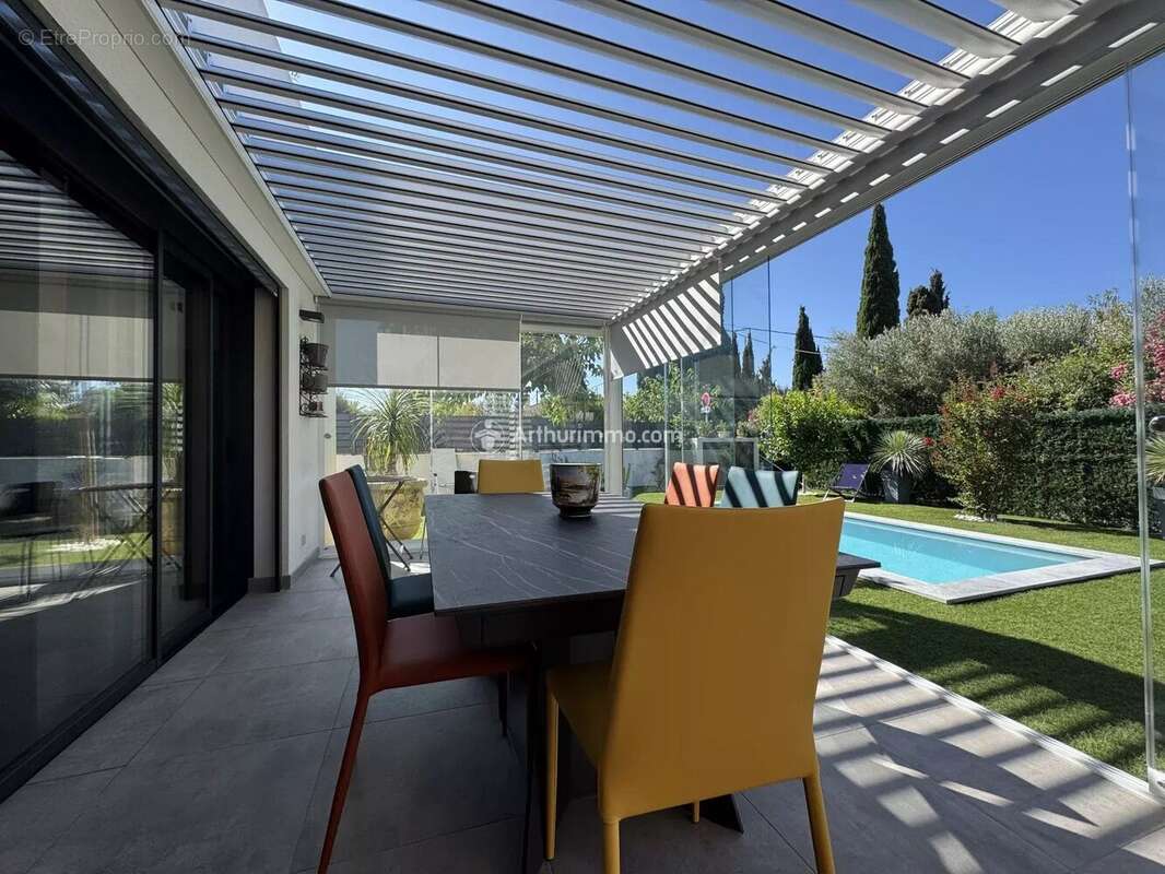 Appartement à SANARY-SUR-MER