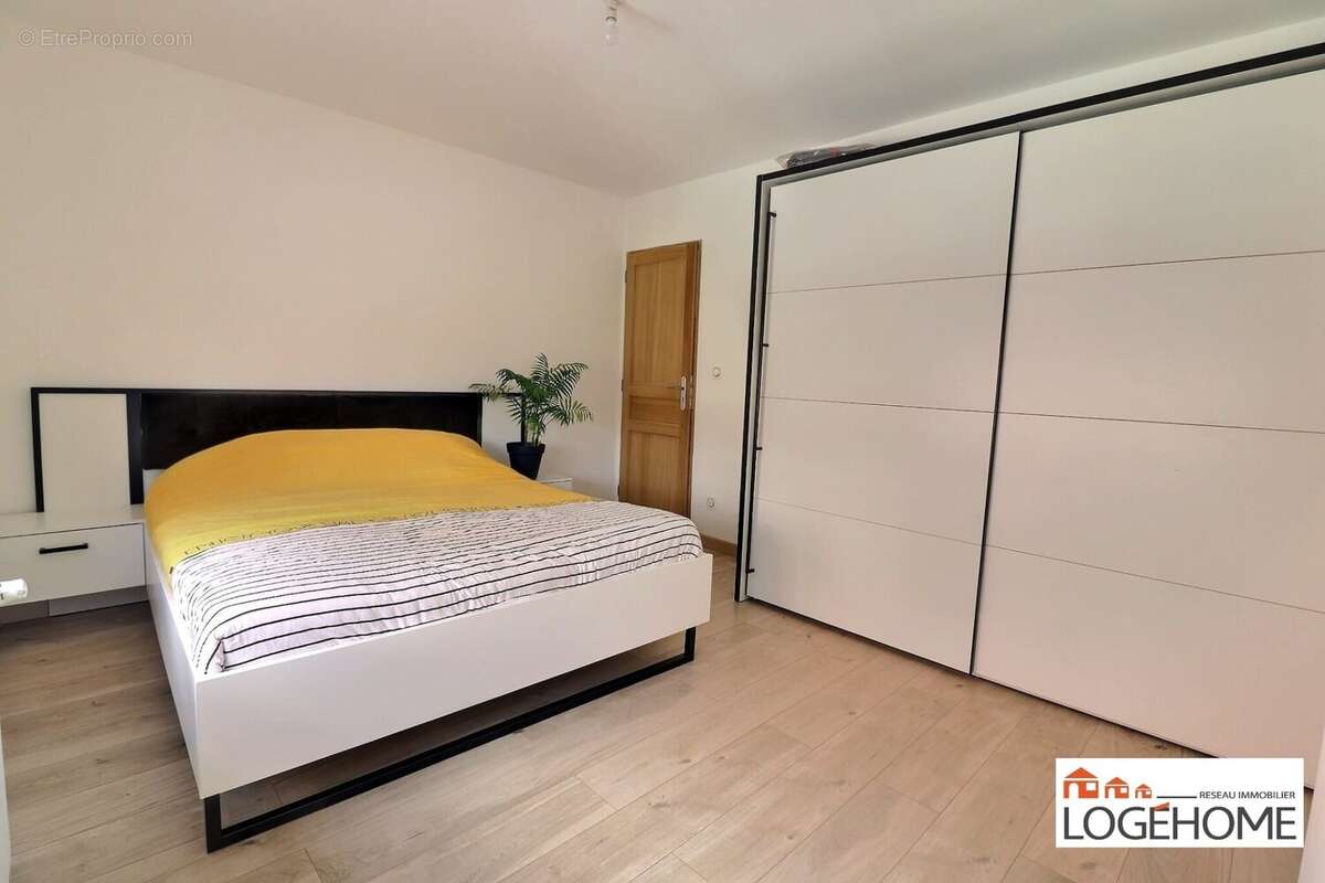 Maison à HELLEMMES-LILLE