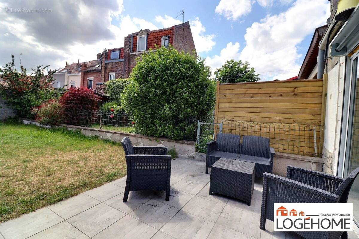 Maison à HELLEMMES-LILLE