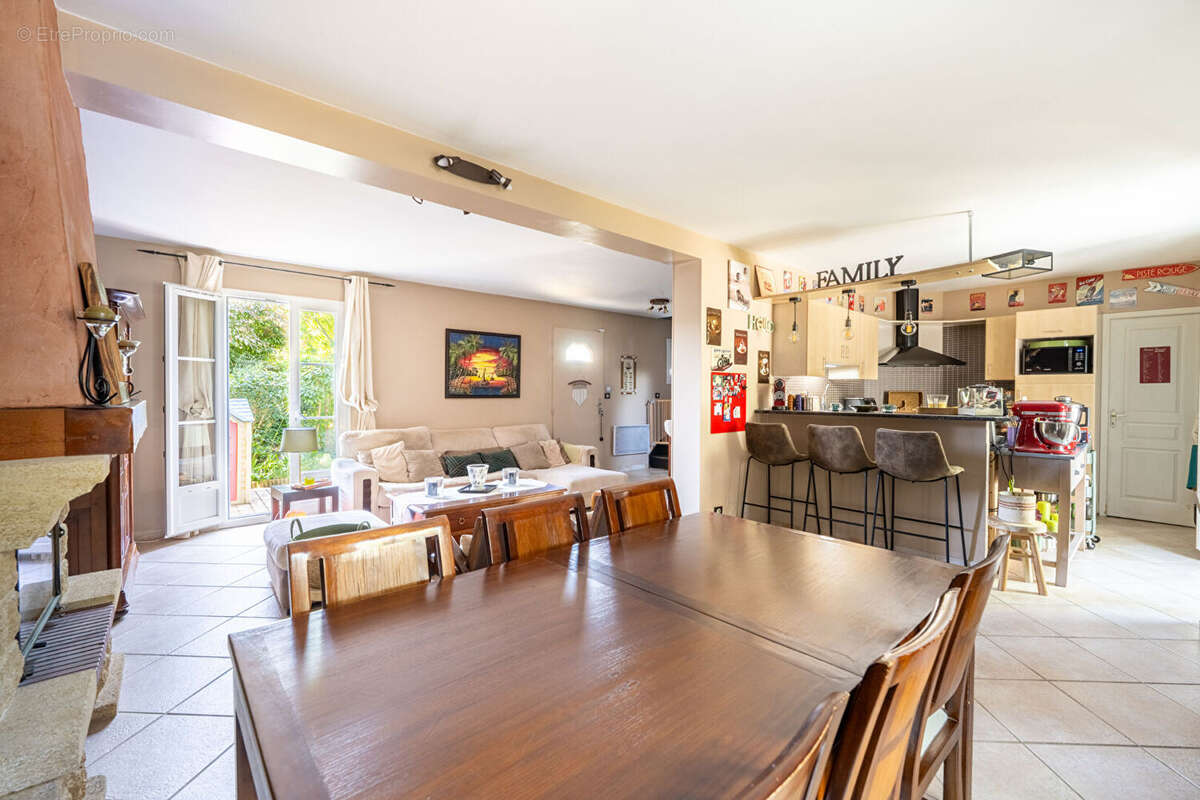 Maison à SERAINCOURT