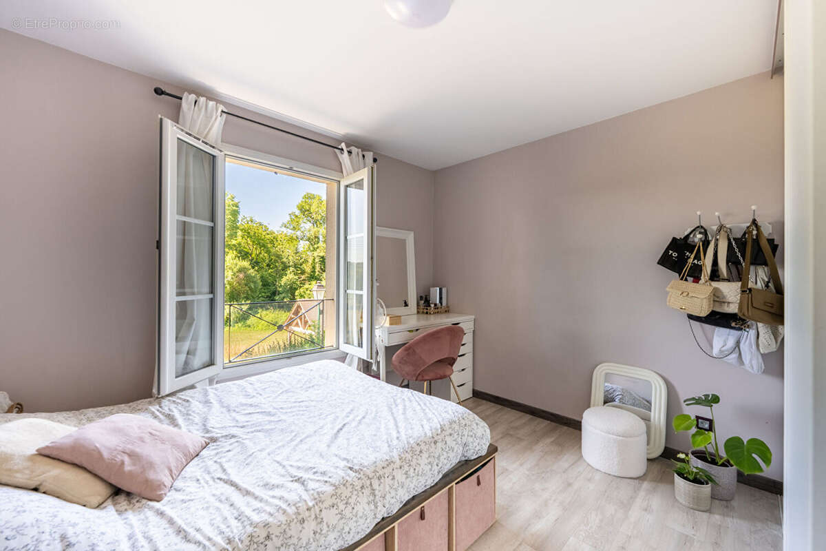 Maison à SERAINCOURT