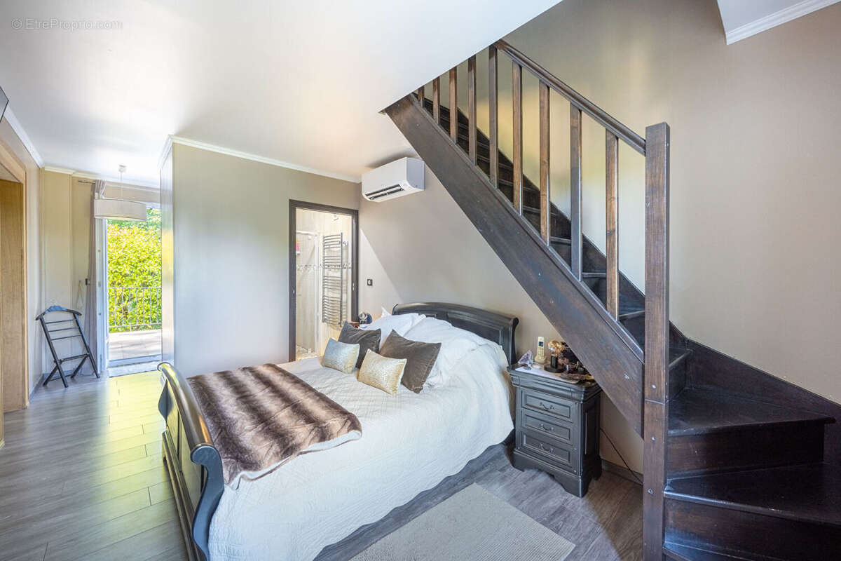 Maison à SERAINCOURT