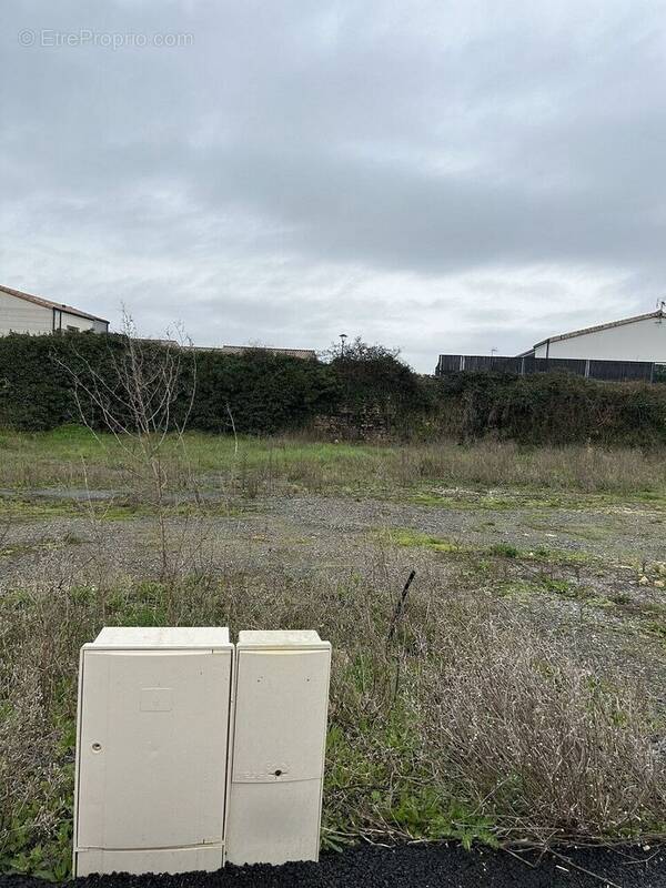 Terrain à OLONNE-SUR-MER