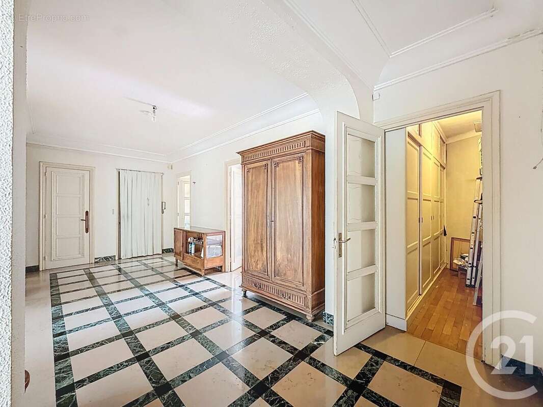 Appartement à LYON-7E