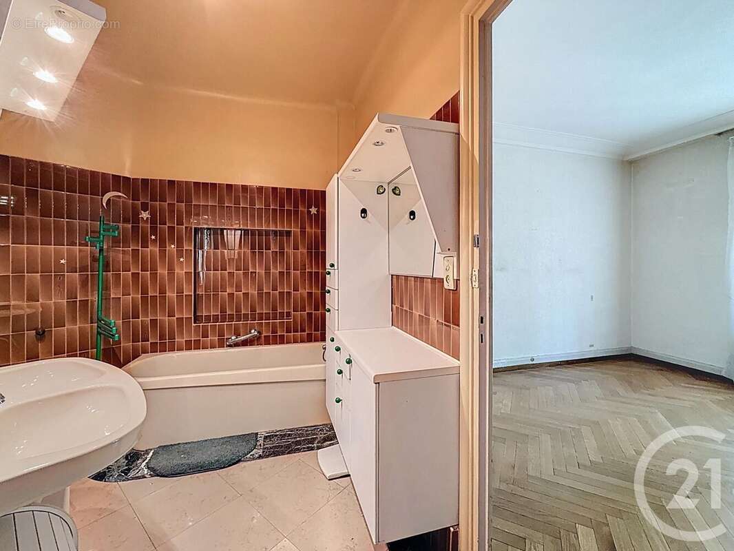 Appartement à LYON-7E