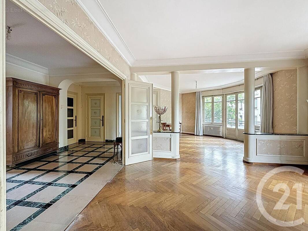 Appartement à LYON-7E