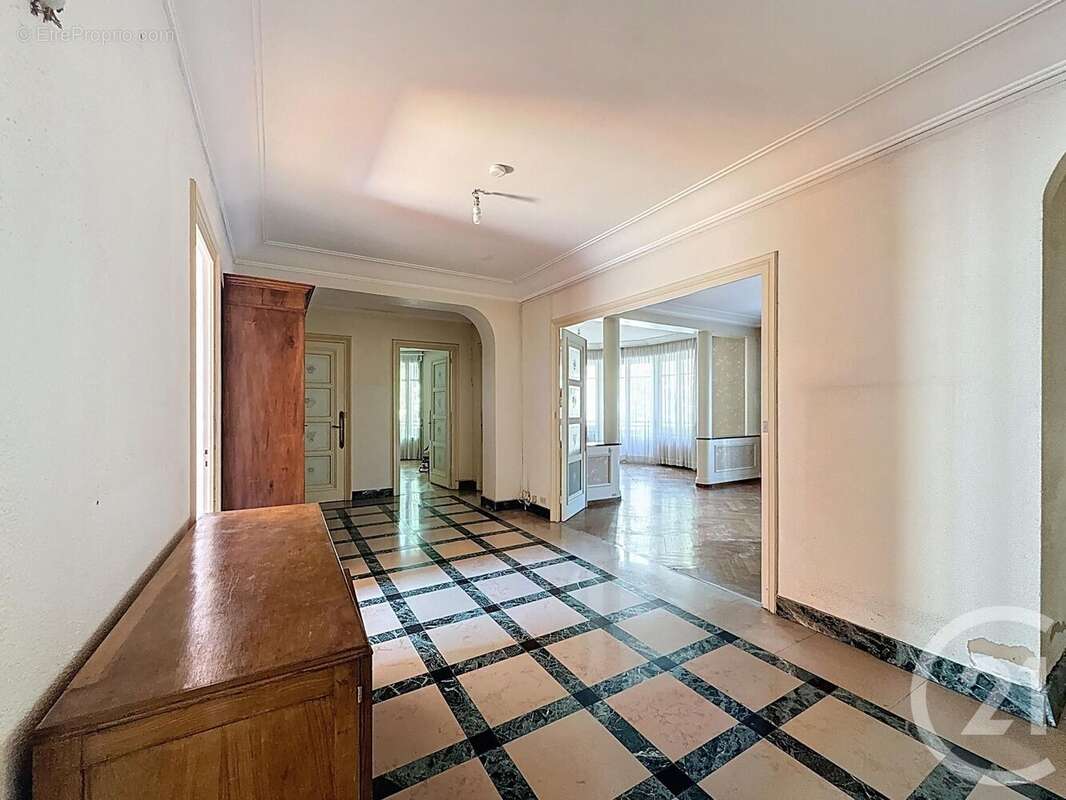 Appartement à LYON-7E