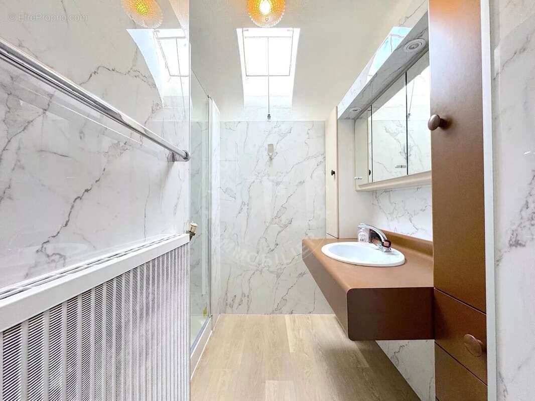 Appartement à CRAN-GEVRIER