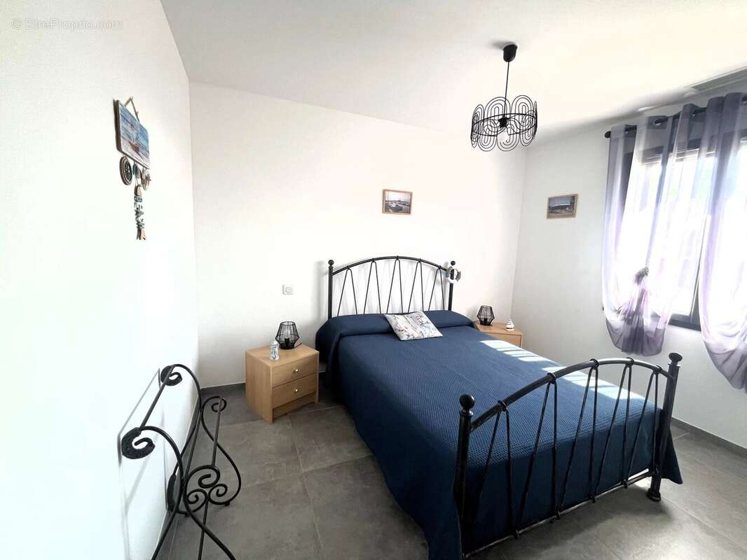 Maison à LA LONDE-LES-MAURES