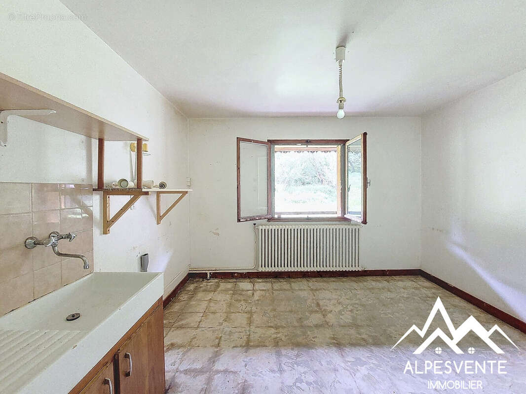 avendre-maison-à-rénover-seytroux-alpesvente  - Maison à SEYTROUX