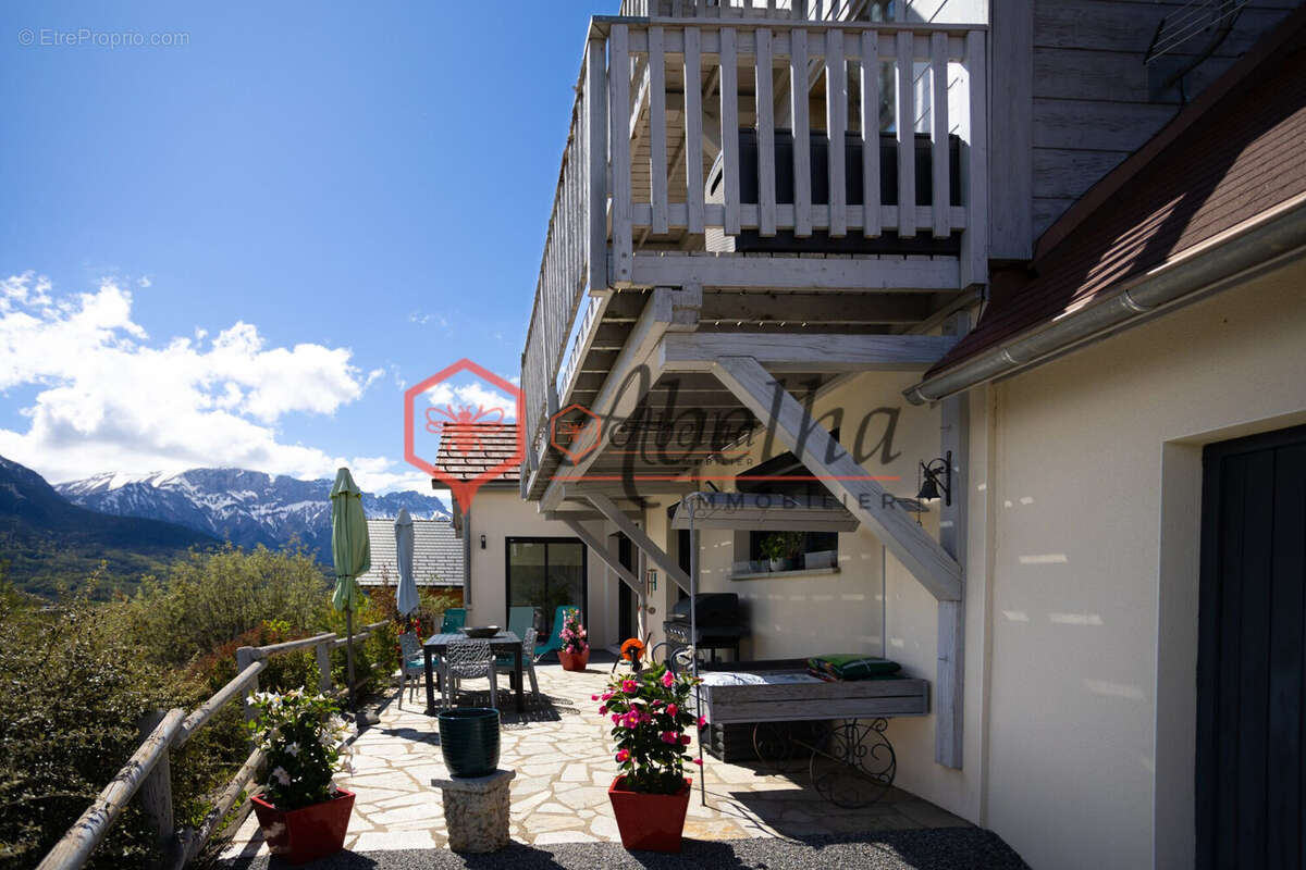 Maison à SAINT-BONNET-EN-CHAMPSAUR