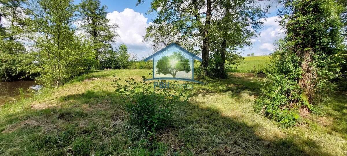 Terrain à GRANDVILLERS