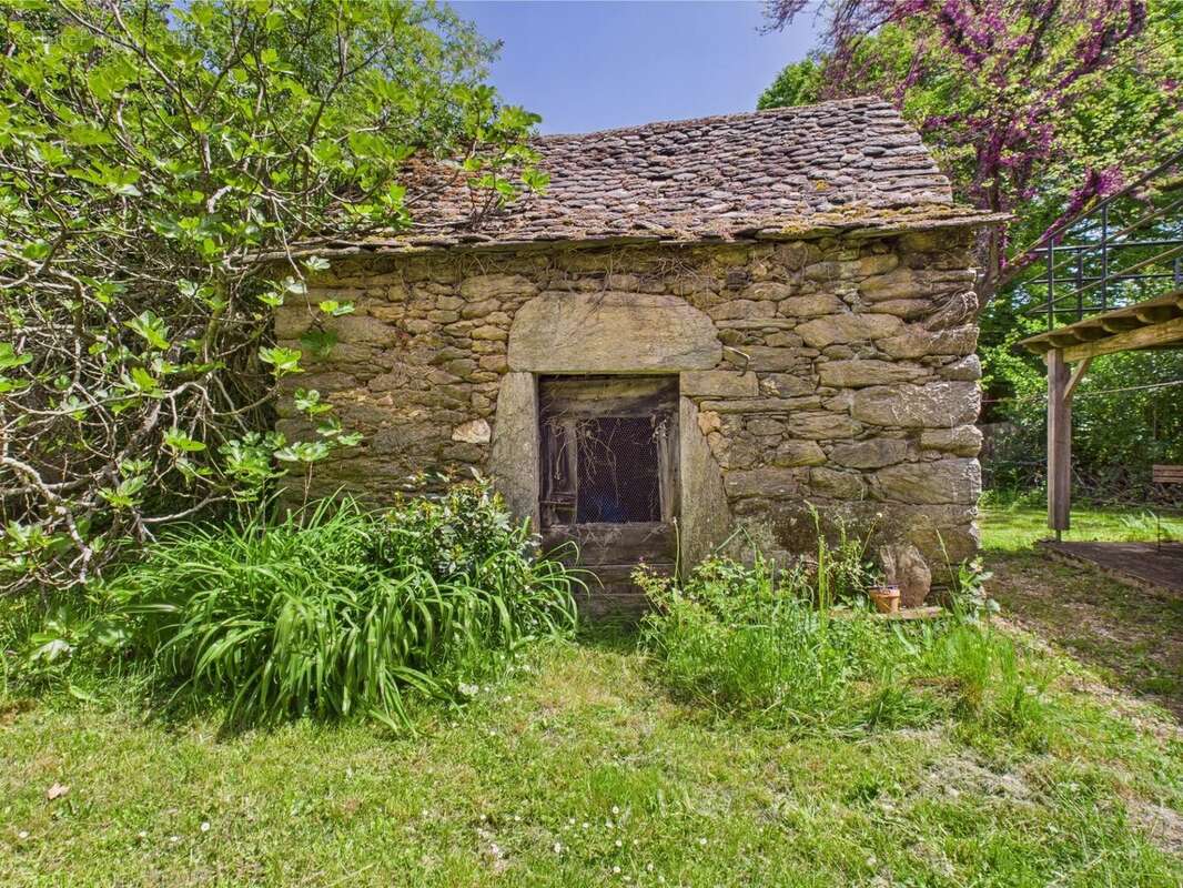 Maison à LA SALVETAT-PEYRALES