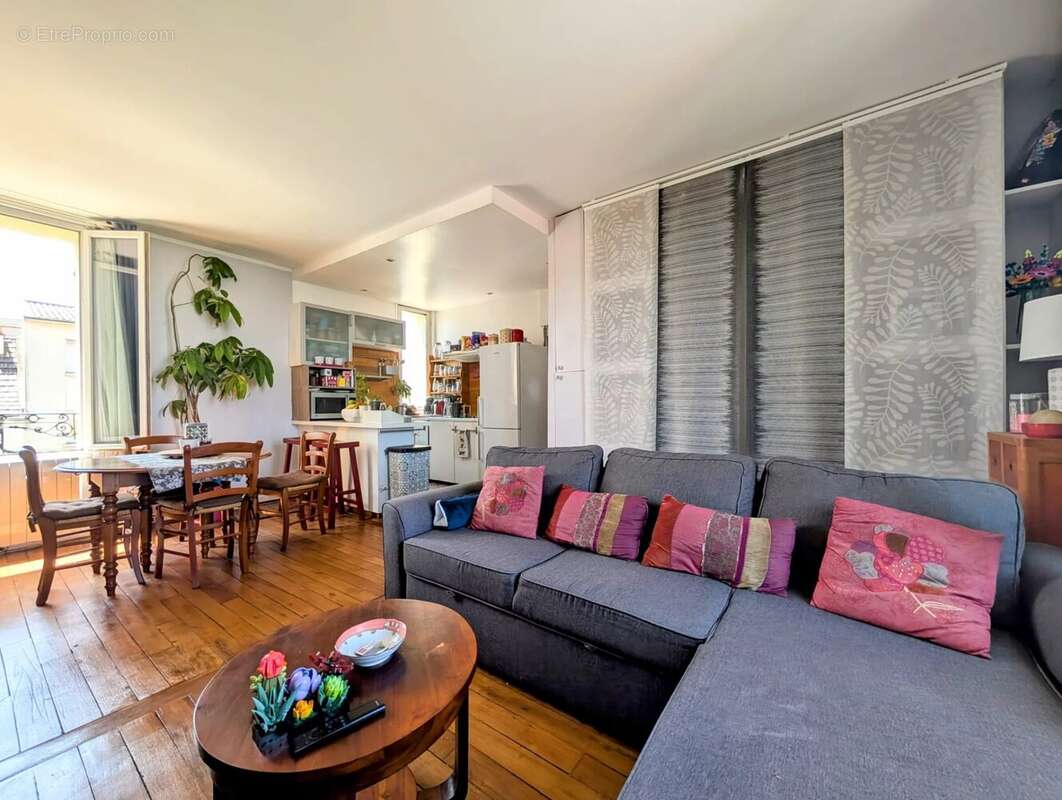 Appartement à SAINT-CYR-L'ECOLE