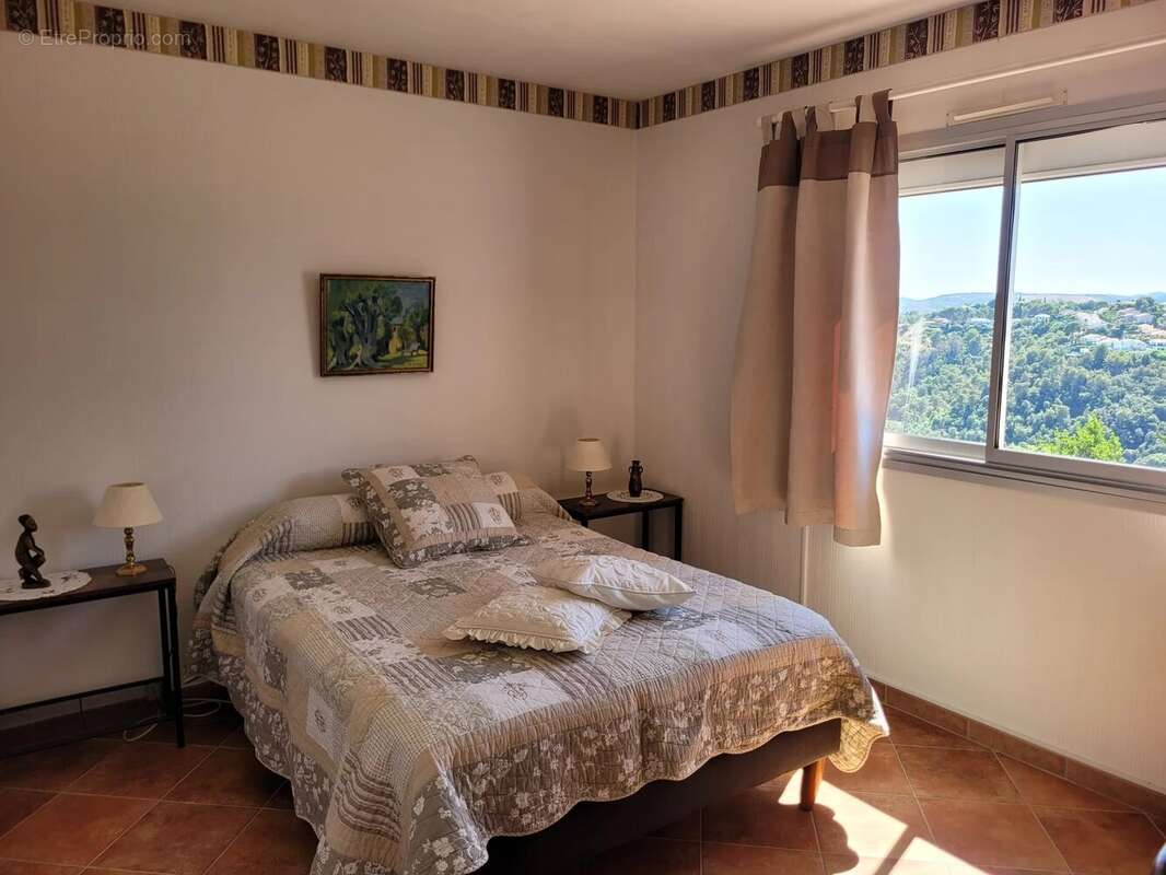 Maison à CAGNES-SUR-MER