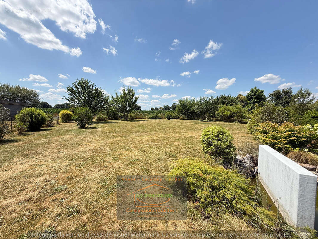 Maison à MONTAUBAN-DE-BRETAGNE