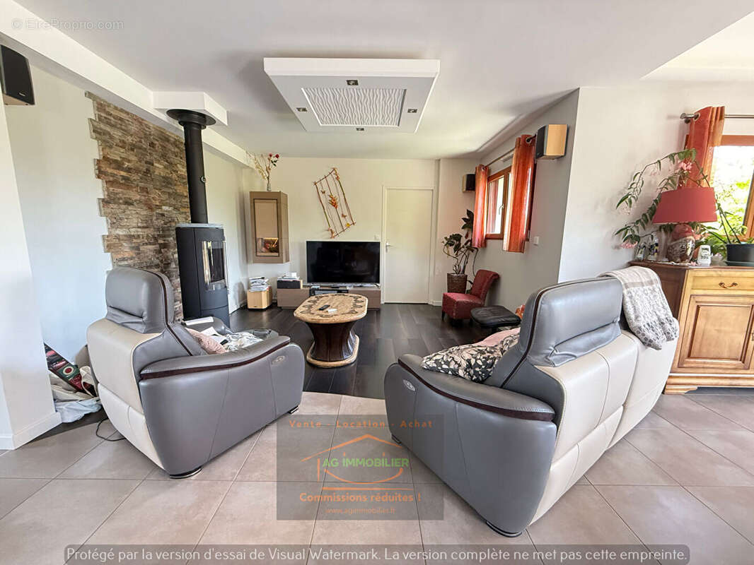 Maison à MONTAUBAN-DE-BRETAGNE