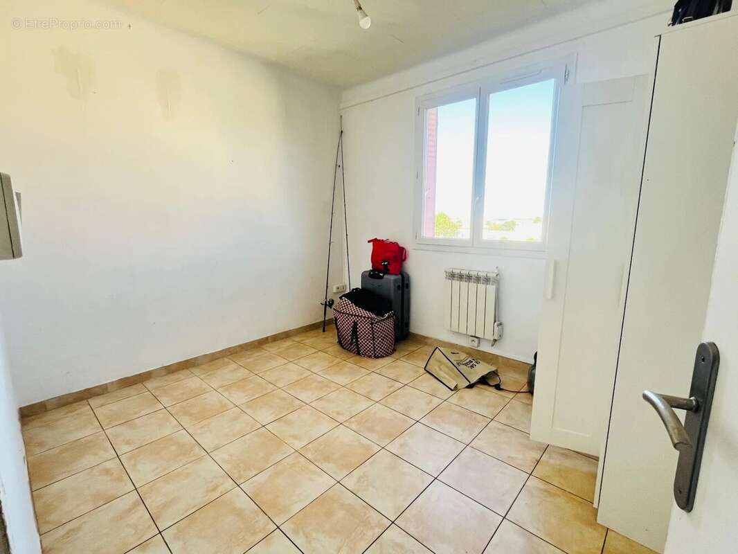Appartement à MARSEILLE-14E
