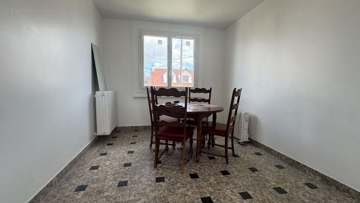 Maison à VILLEPARISIS