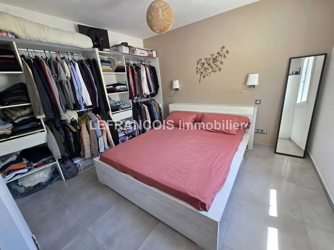 Maison à PEYMEINADE