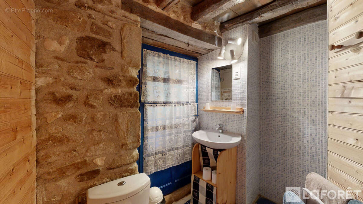 Maison à AUTRY-ISSARDS