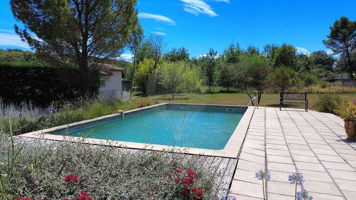 Maison à SAINT-PRIVAT-DES-VIEUX