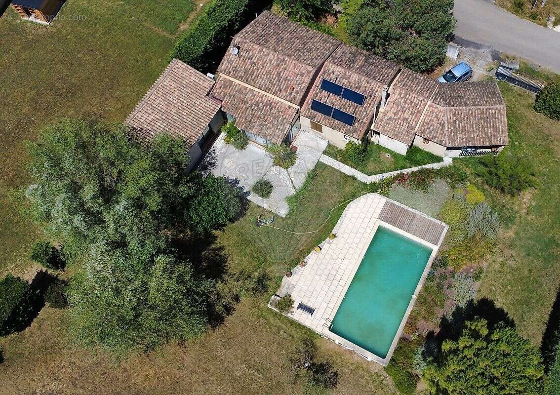 Maison à SAINT-PRIVAT-DES-VIEUX