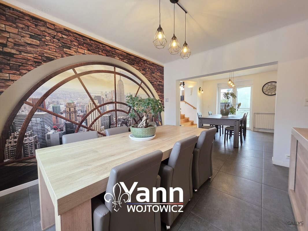 Maison à MONDELANGE