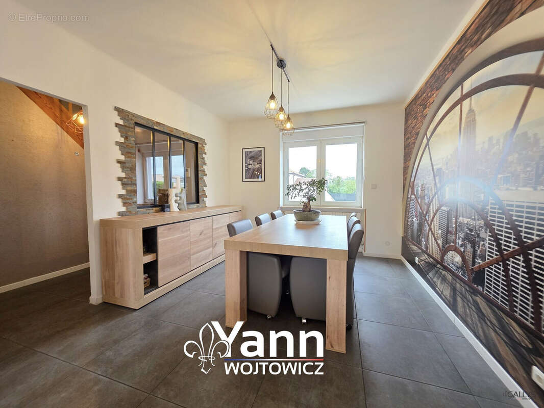 Maison à MONDELANGE