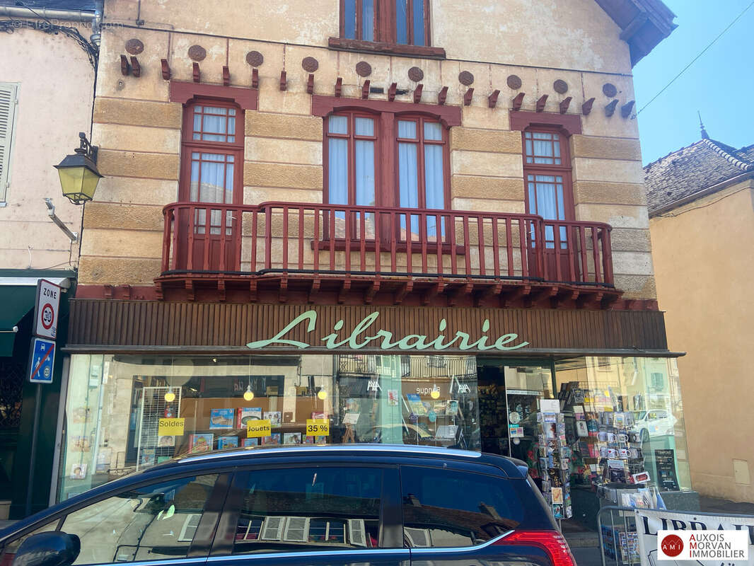 Commerce à SEMUR-EN-AUXOIS