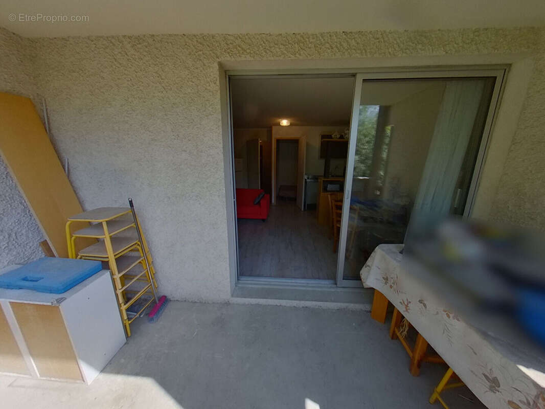 Appartement à ENCHASTRAYES