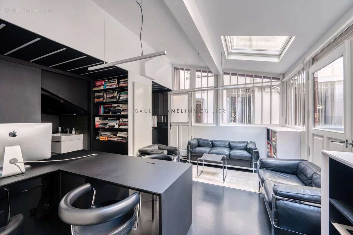 Appartement à PARIS-3E