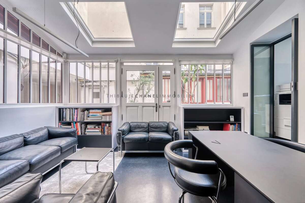 Commerce à PARIS-3E