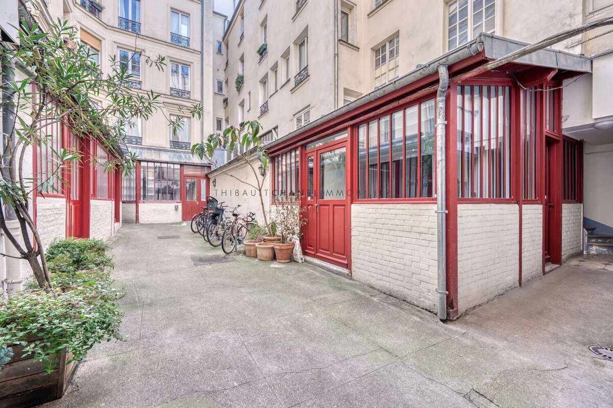 Commerce à PARIS-3E