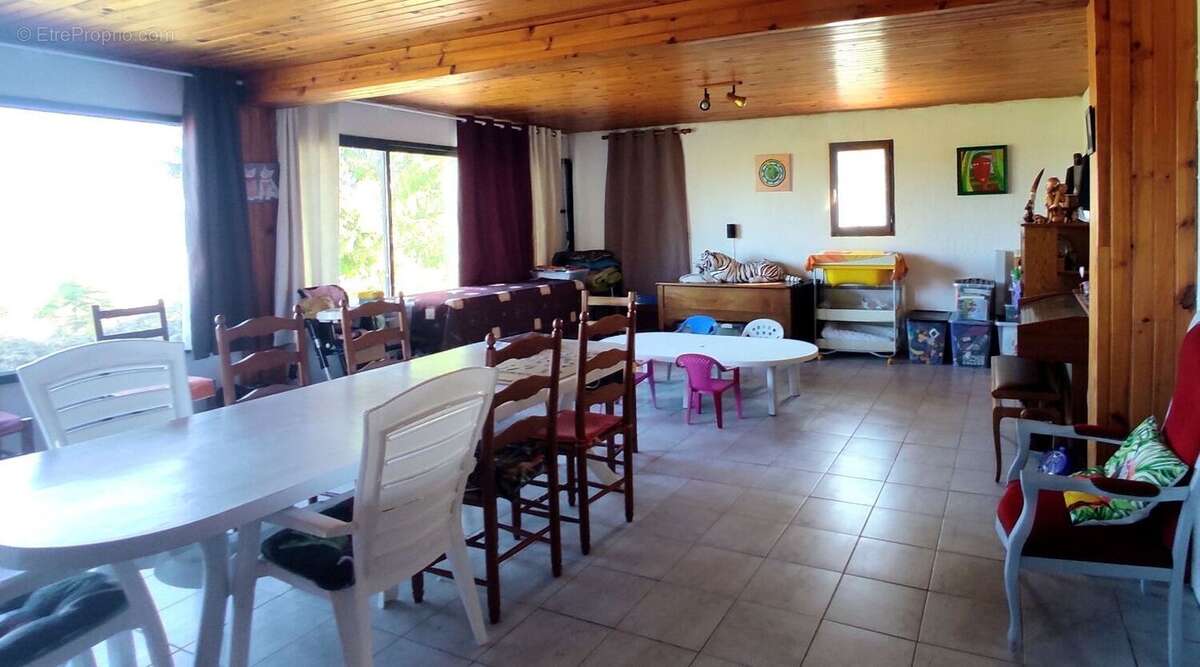 Maison à CHATELLERAULT