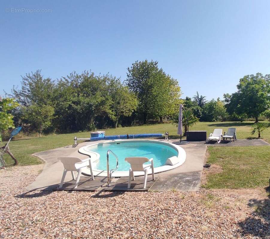 Maison à CHATELLERAULT