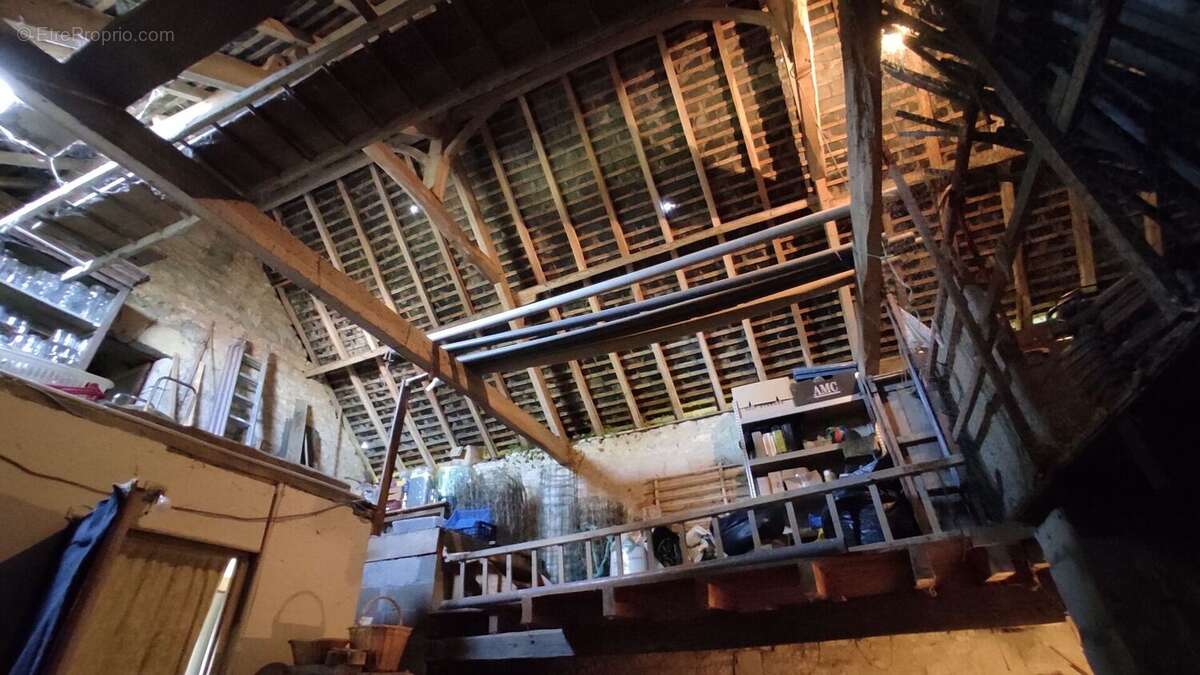 Maison à COLOMBIERS