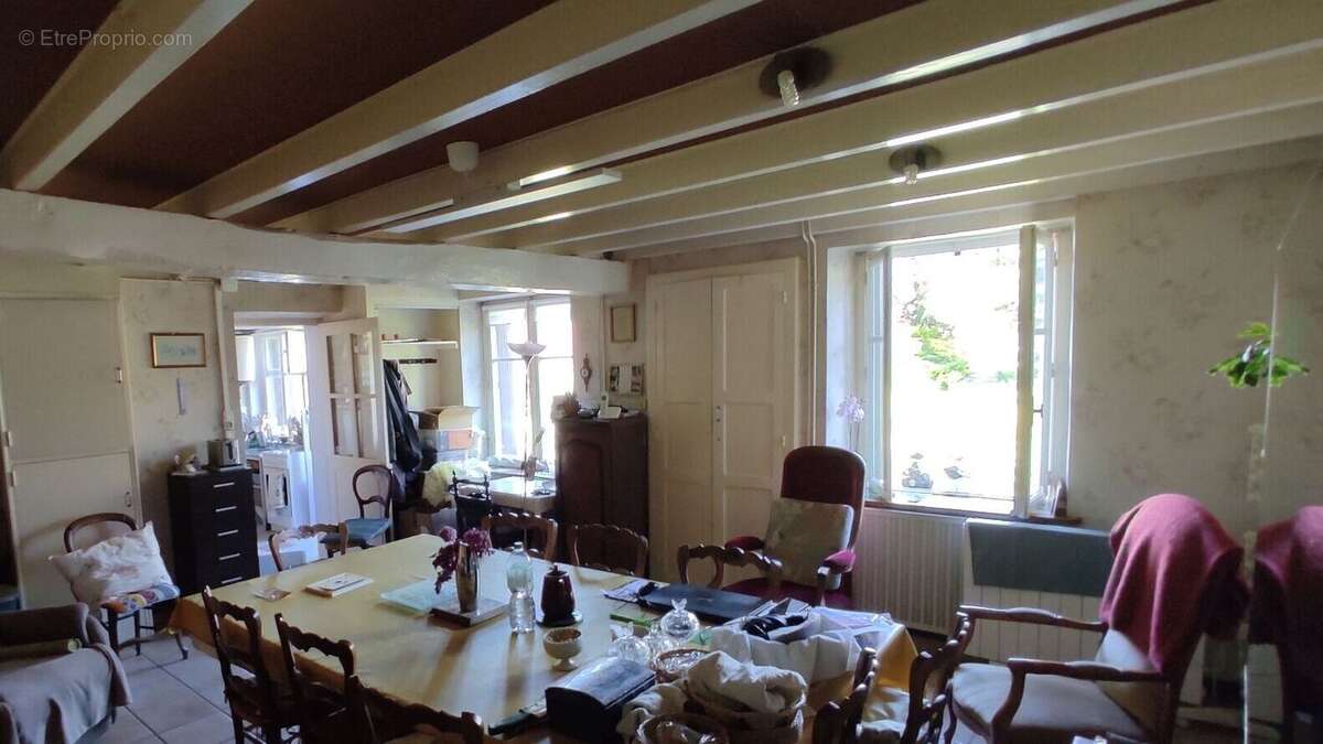 Maison à COLOMBIERS