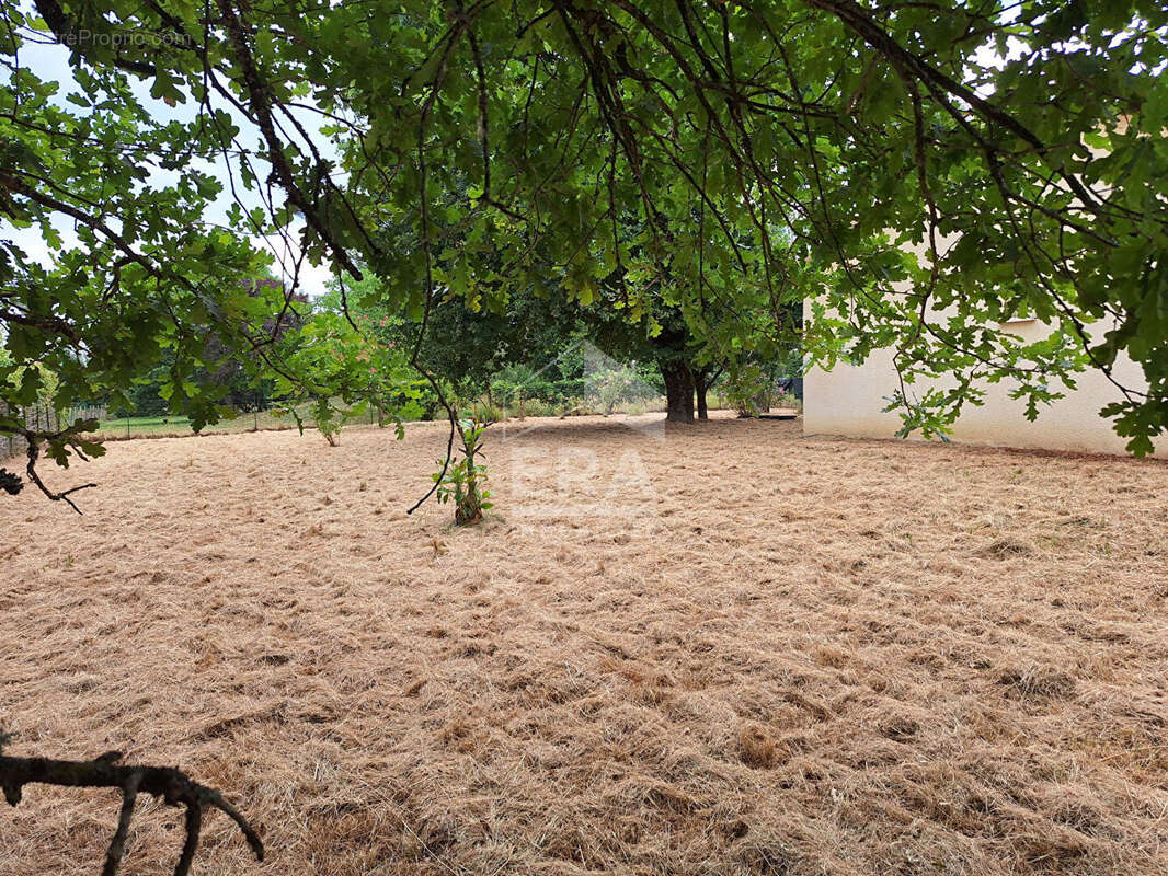 Maison à MONTPON-MENESTEROL