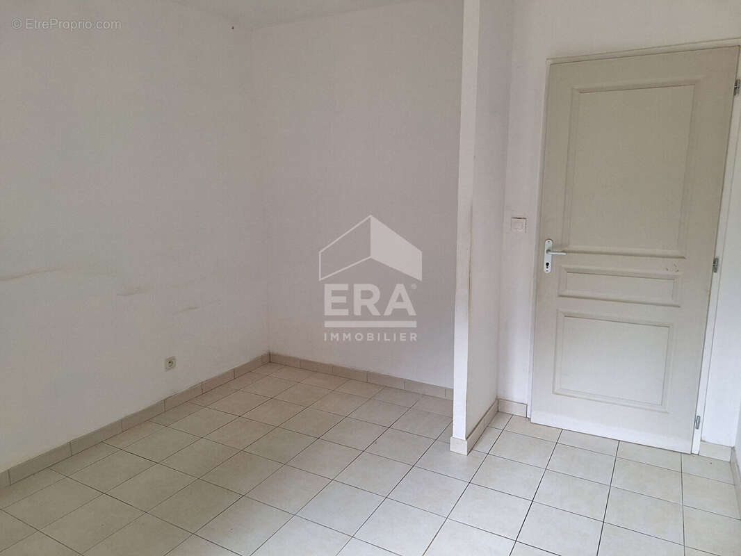 Maison à MONTPON-MENESTEROL