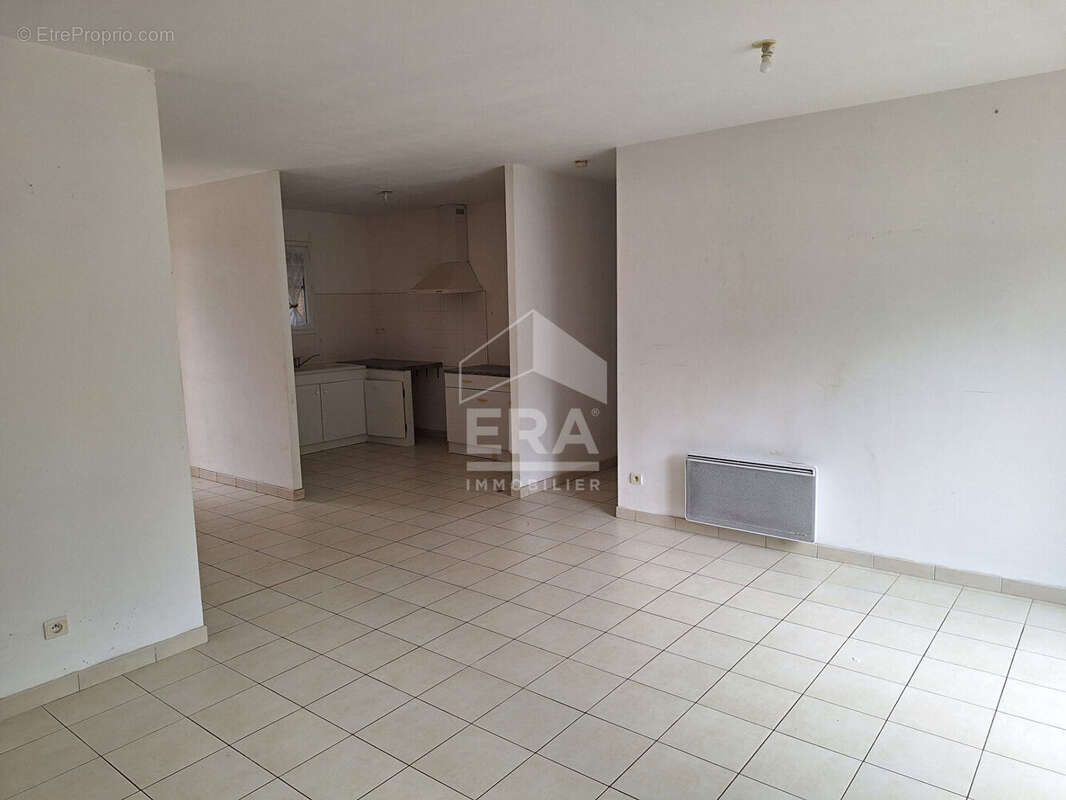 Maison à MONTPON-MENESTEROL