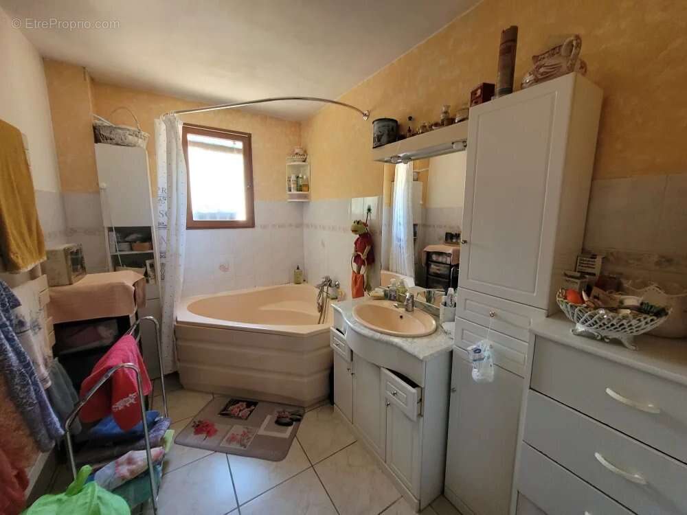 Maison à PEYMEINADE