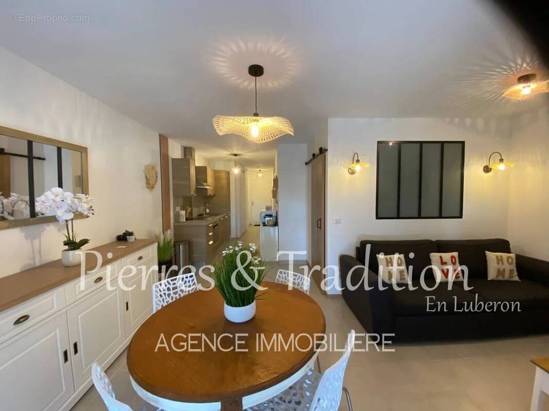 Appartement à ROUSSILLON